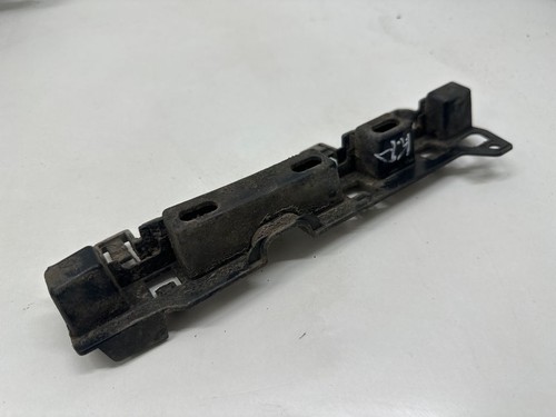 BMW 5 G30 G31 G38 2018 Vorne links Halterung Kotflügel 7387341 NAR165829