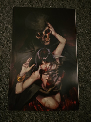 Vampirella Strikes #3 Cover J 1:30 Incentive Segovia Virgin Dynamite 2022 NM