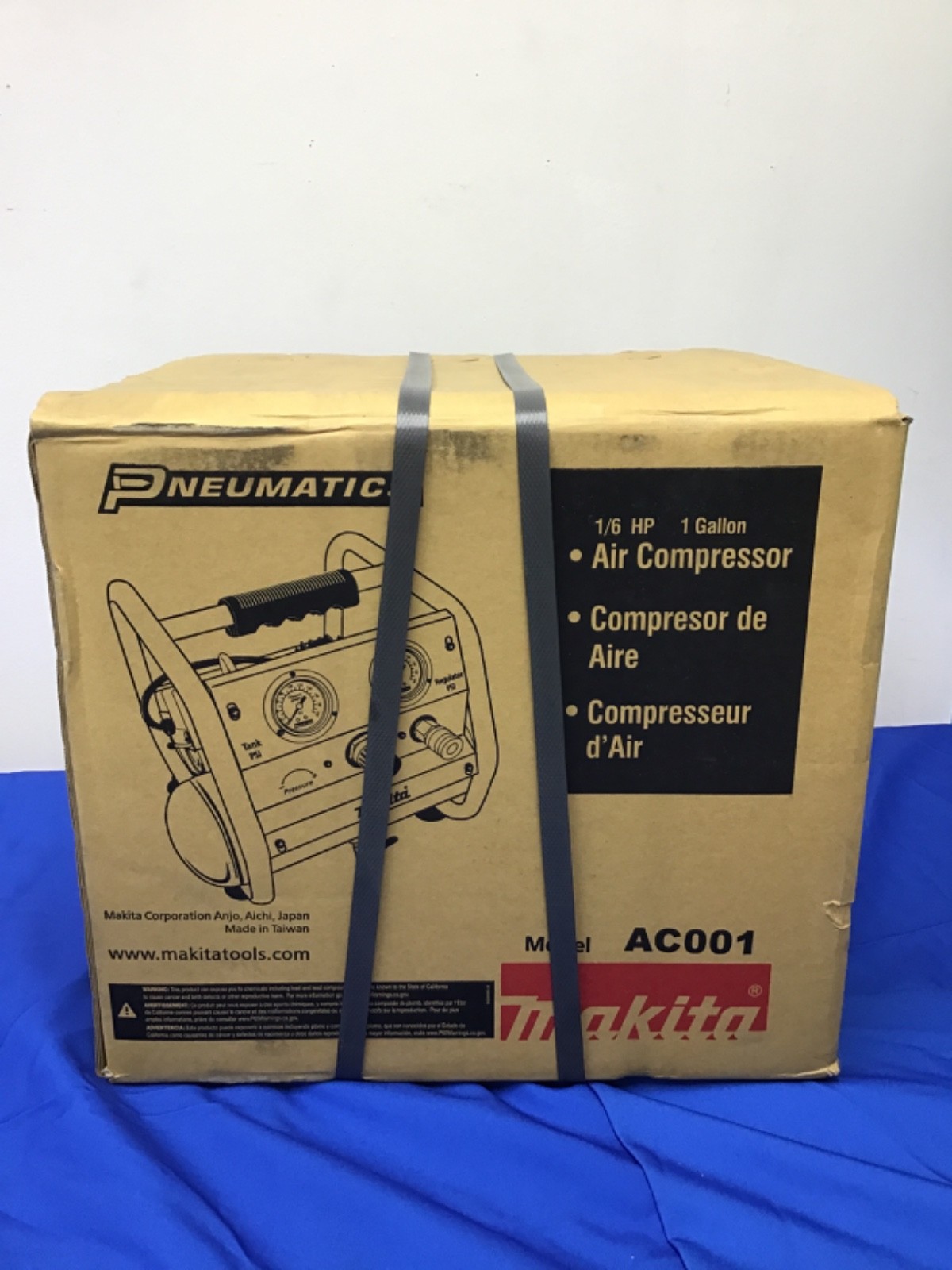 Makita AC001 Portable Air Compressor