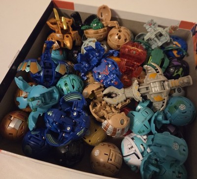 Bakugan Battle Brawlers. RANDOM LOT OF 5. Mixed Lot