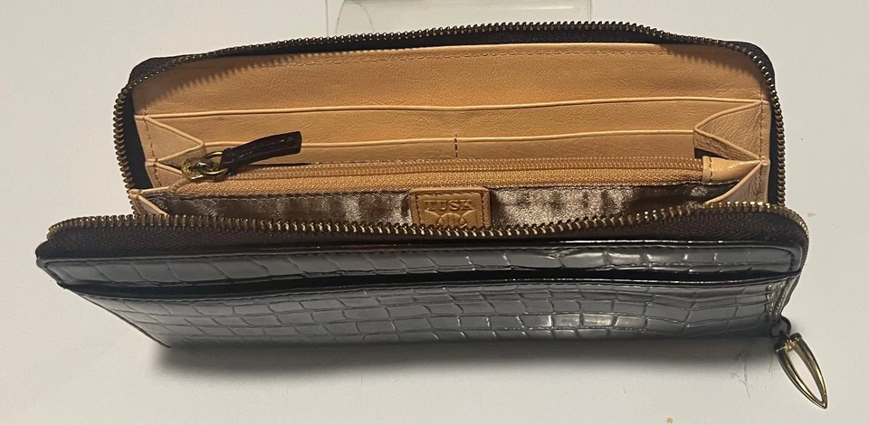 Cartera de cuero marrón en relieve TUSK Croc Foto 3 de 4