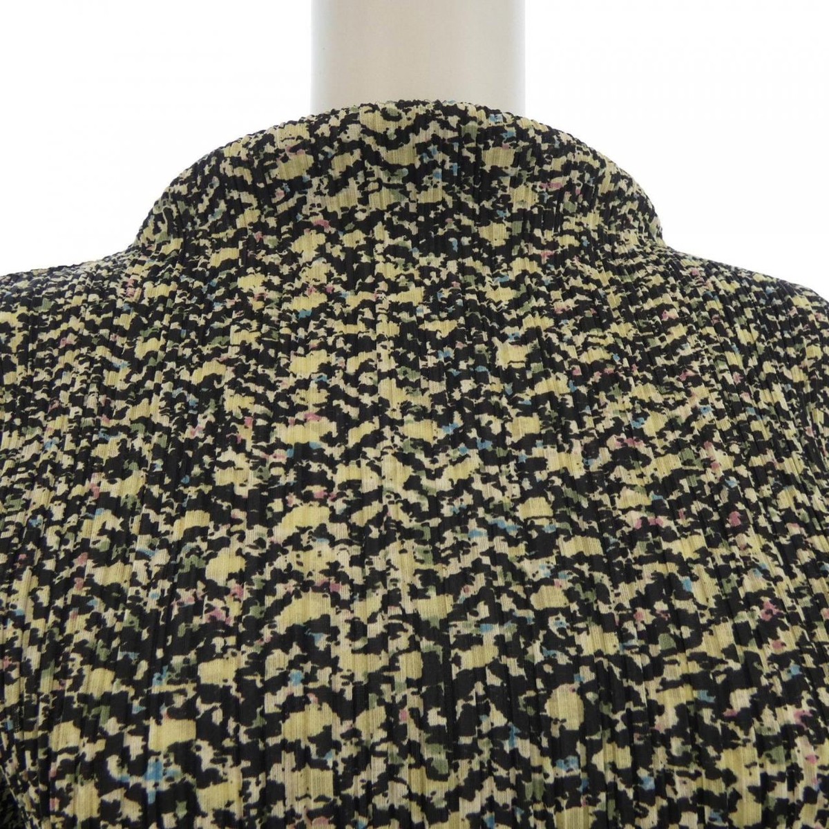 PLEATS PLEASE ISSEY MIYAKE◆トップス/3/ポリエステル/マルチカラー/総柄/PP74-JK704 Pleats Please ISSEY MIYAKE Tops SIZE 3 Black Yellow PP74