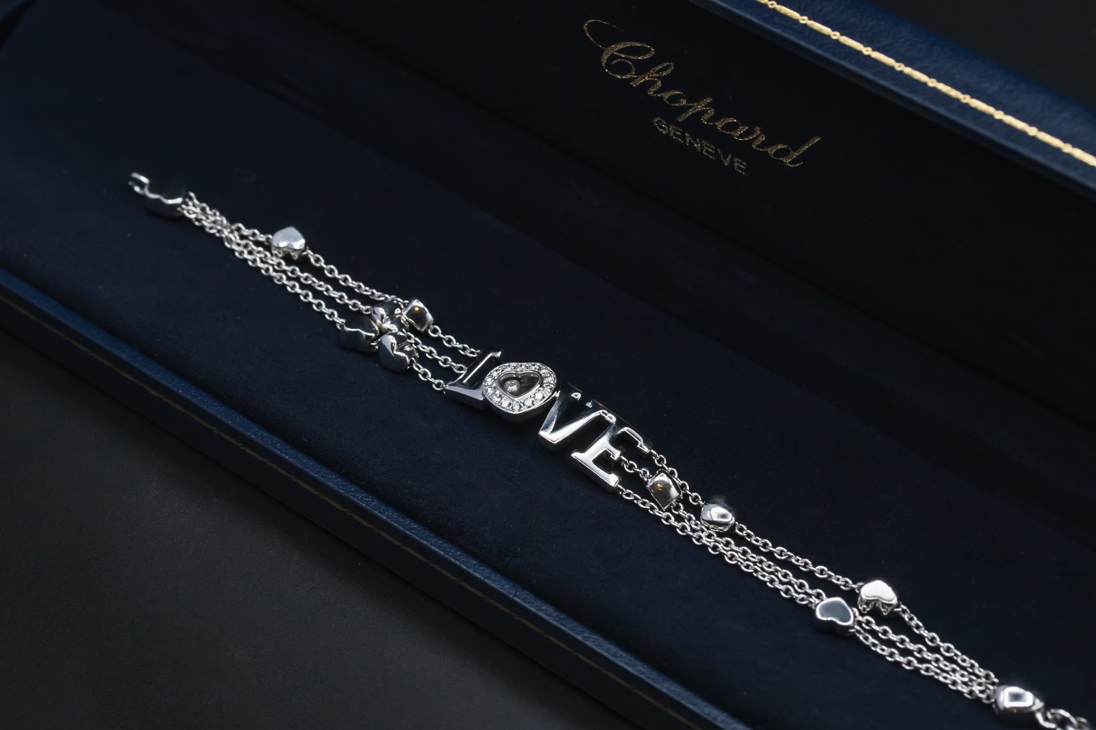 18ct White Gold Chopard Happy Diamonds Heart Bracelet 0.28ct