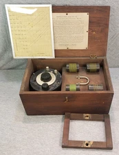 Antique General Radio Company Type 558 Amateur Band Frequency Meter w/ Case RARE