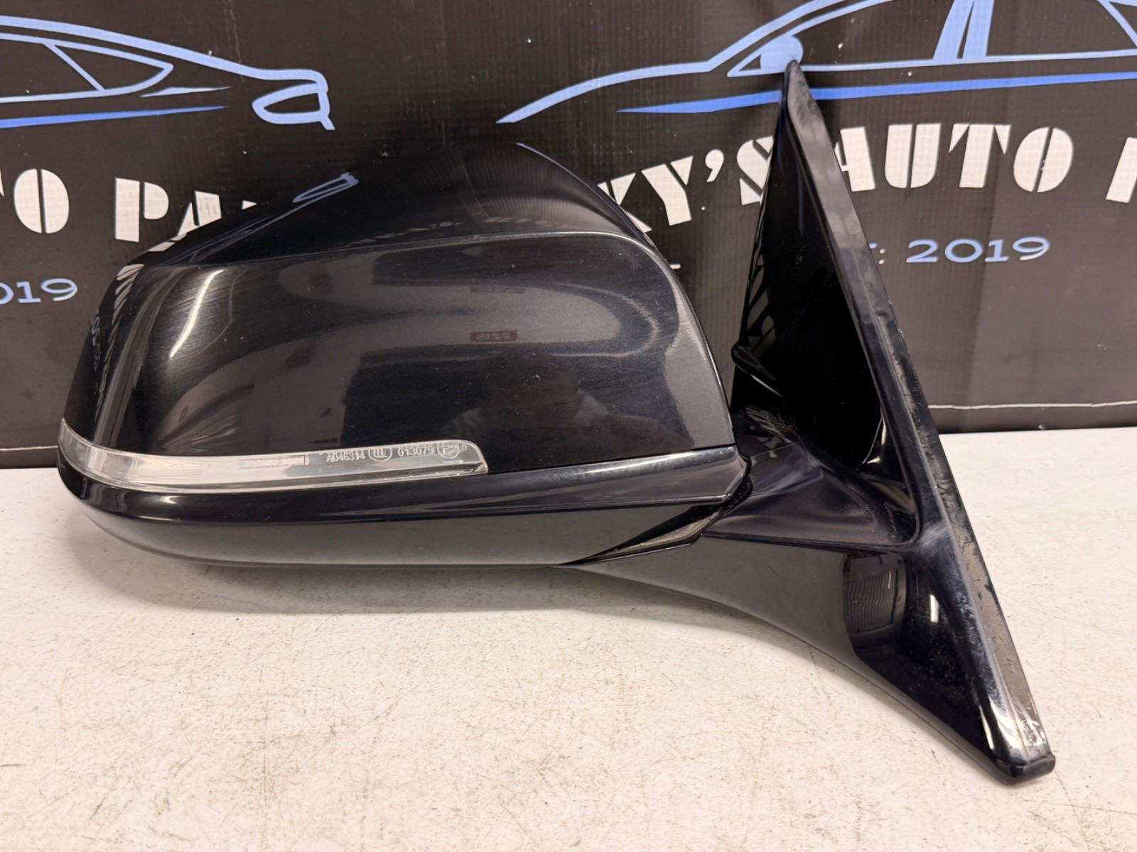 OEM 2014-2017 BMW 4 SERIES XDRIVE RIGHT RH SIDE VIEW DOOR MIRROR 51167285288 