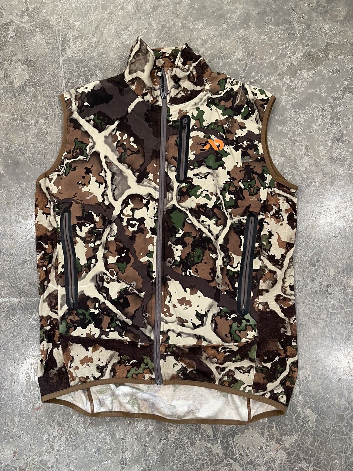 first lite sawtooth vest