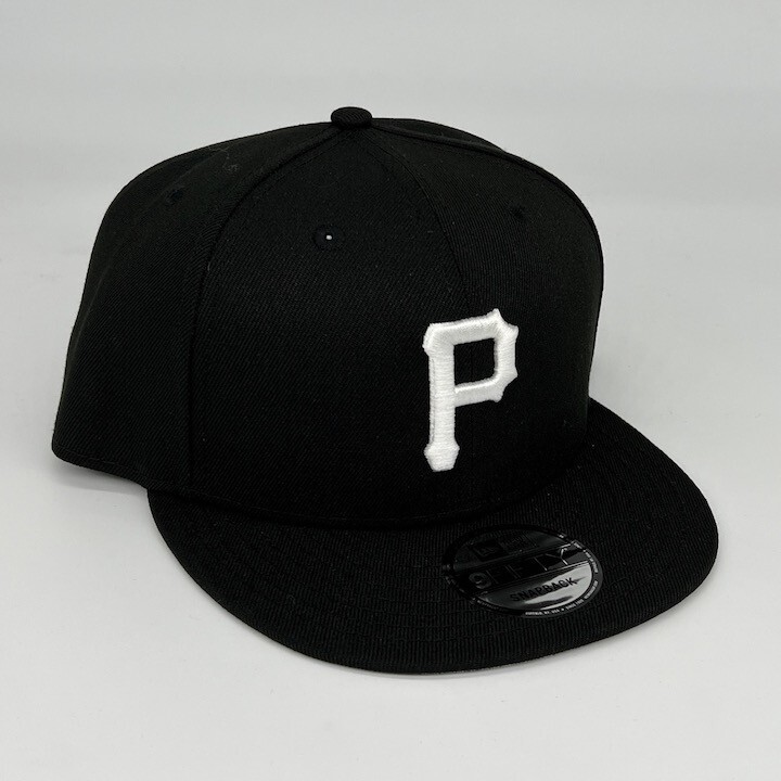 Pittsburg Pirates 950 Adjustable Black & White Snapback New Era