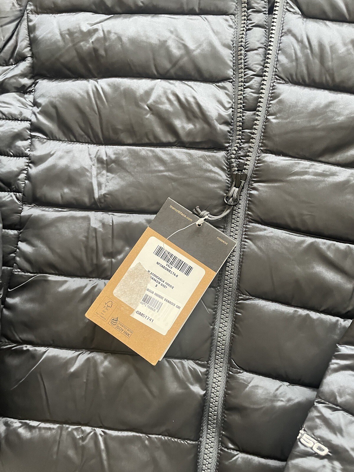 THE NORTH FACE Women’s Aconcagua Hooded Down Jacket *BNWT* Size Small