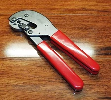 Unbranded Generic 9" Pipe Wrench Pliers w/ Red Grips Made In Taiwan **USED**