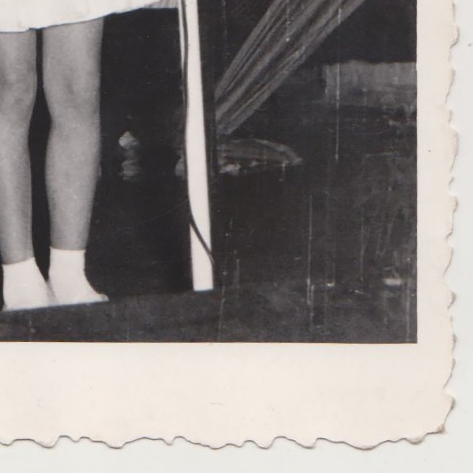 Young Star's Moment in the Spotlight Girl Gracefully Perform Captivating Stage