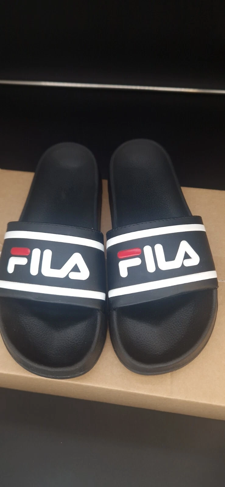 Reebok Classic Slides taglia UK 6 nero