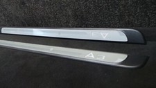 8V-10 *Original Audi A3 8V  Einstiegsleisten beleuchtet  Vorne L+R 8V0071300