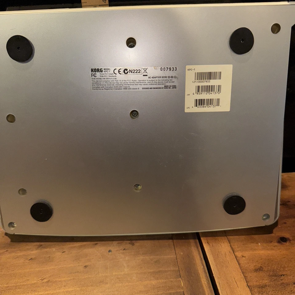 KORG padKONTROL MIDI Studio Controller KPC-1 No Adapter No USB cable ,3microphon - Image 4 of 4