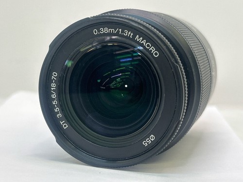 SONY DT LENS - 3.5-5.6/18-70 (I-6324) - Picture 2 of 5
