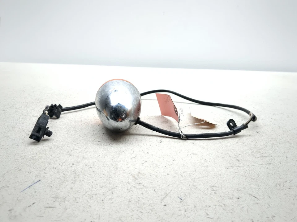 04-09 Luz indicadora intermitente intermitente señal de giro delantera izquierda Triumph Rocket 3 III Foto 2 de 4