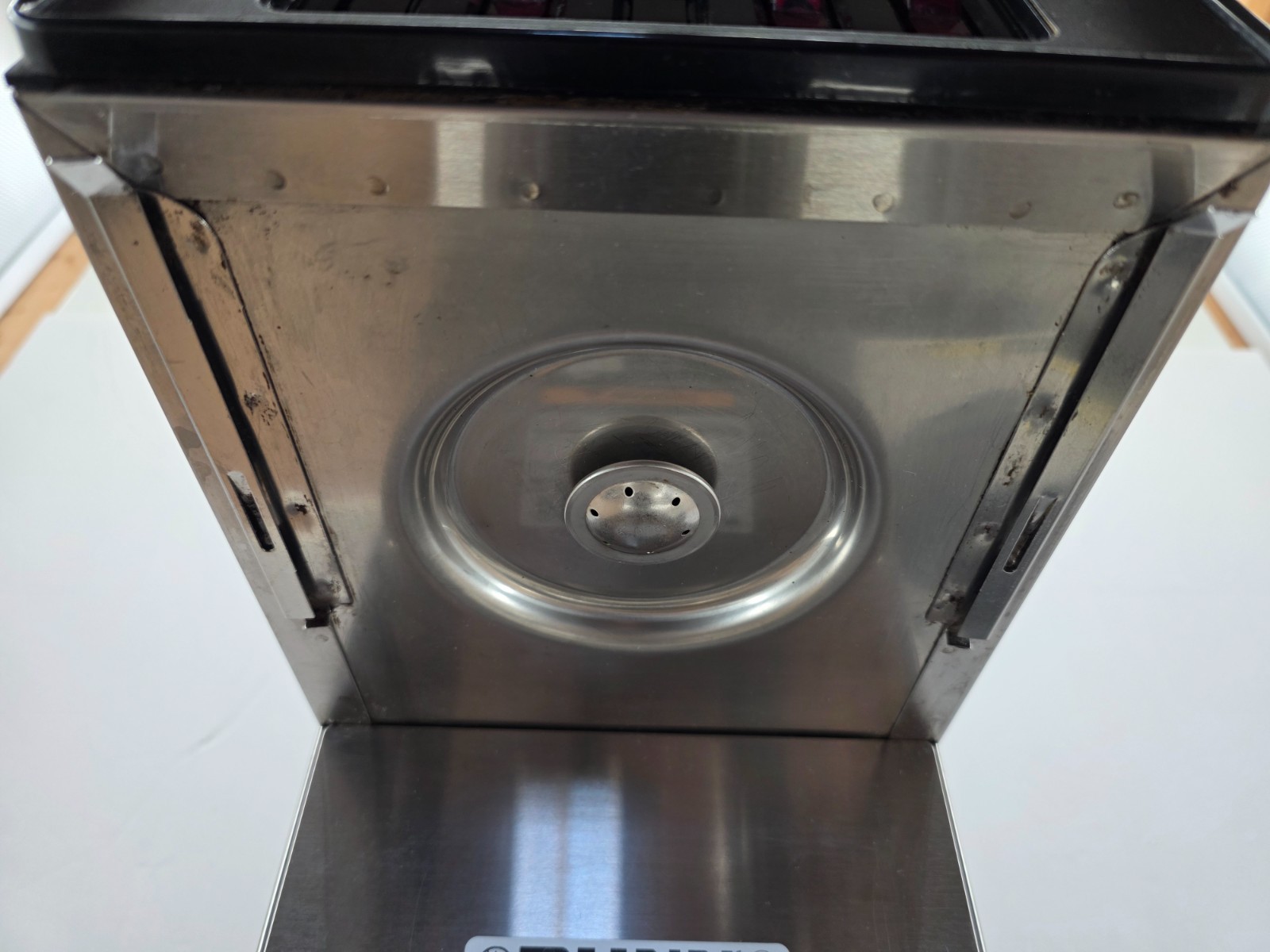 BUNN VP17-3 3L SST Pour-over Coffee Brewer - Fully Tested and Working Great