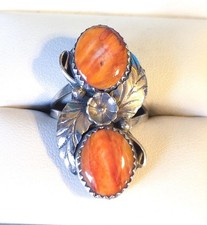 Vintage Navajo Spiny Oyster Sterling Silver Ring Size 7