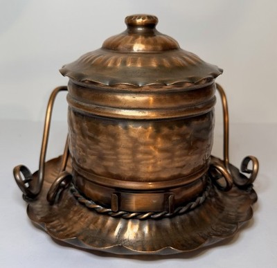 Vintage Gregorian Hammered Solid Copper  Vessel Container W/Lid  5EB79