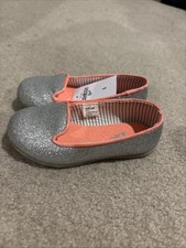 Oshkosh B'Gosh Silver Sparkly Shoes, 6 Months, NEW WITH TAGS