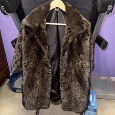 Reich Furs Beautiful Fur Coat