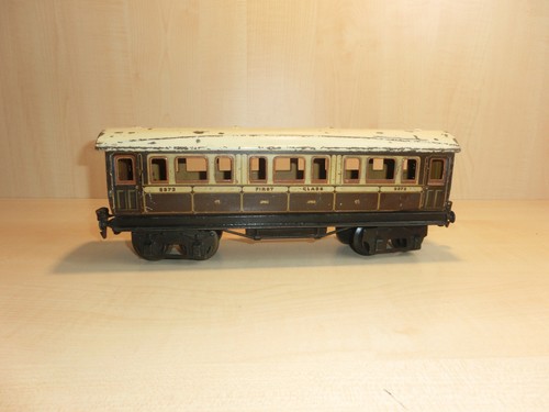 15183) Märklin - échelle 1 - anglais Wagon à compartiments 2873 LNWR - L. 32 cm - à voir