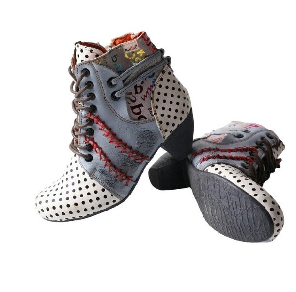 TMA Eyes Maia Black Dots Boots Sz 40 (8.5-9)