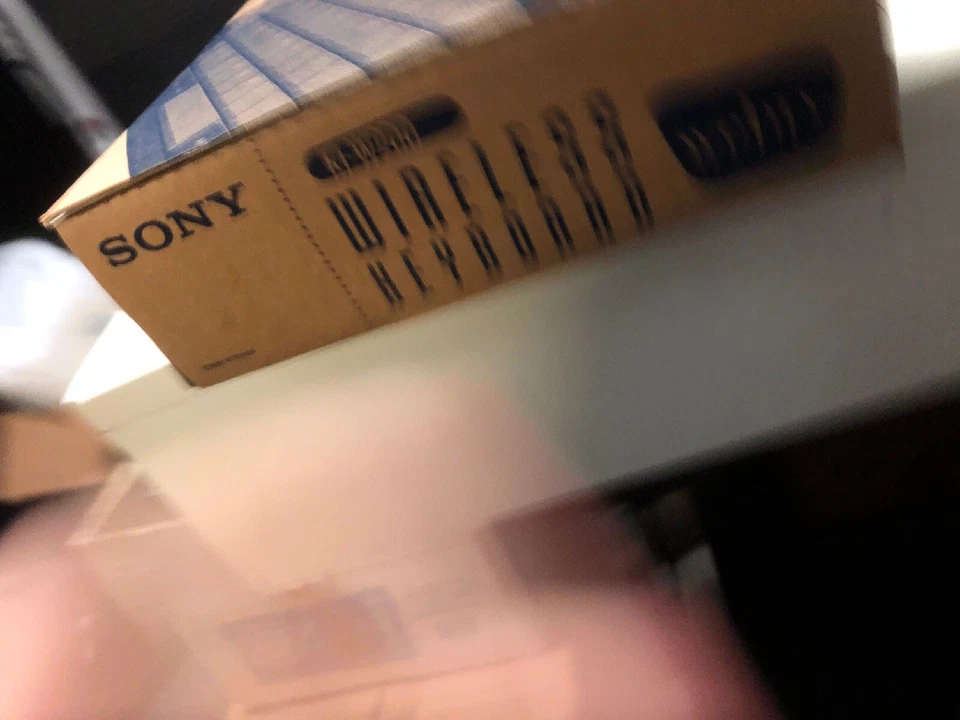 Sony WebTv Wireless Keyboard KI-W200 Model: SWK-8640 1997 - Image 4 of 4