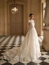 Vintage A-line Long Wedding Dress Lace Appliques Bride Robe Glitter Bridal Gown