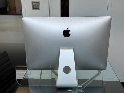Apple iMac Retina 5k 27 inch 2017 3.8 GHz i5 40 GB 2TB - Picture 3 of 5