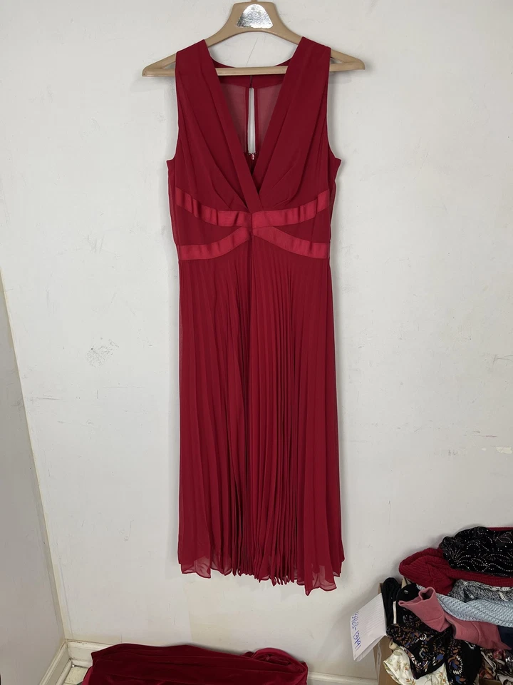 White House Black Market 女式 10 码红色 V 领褶饰长裙 — 第 2/4 张图片