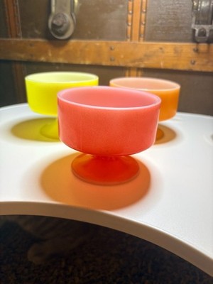 Set of 3 Vintage Federal Glass Heat Proof Milk Glass Pedestal Dessert Bowls - Re
