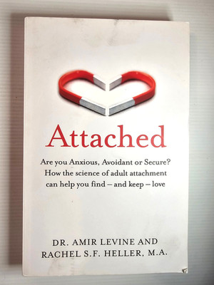 Attached by Dr Amir Levine, Rachel SF Heller - Paperback