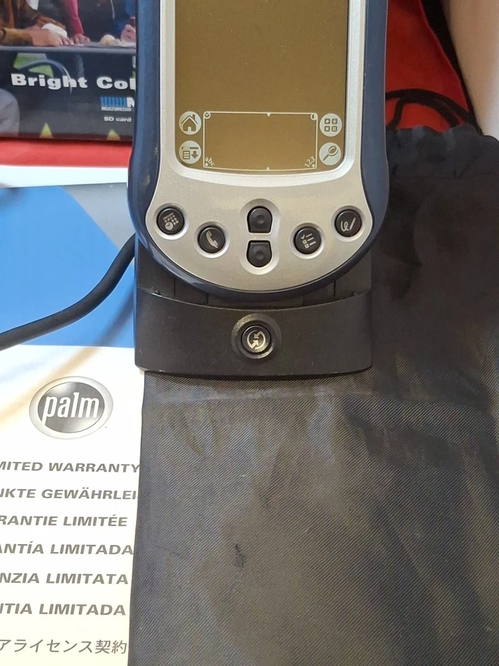 Palm m130 PDA, boxed with Documentation, USB hotSync cradle - Image 3 of 4