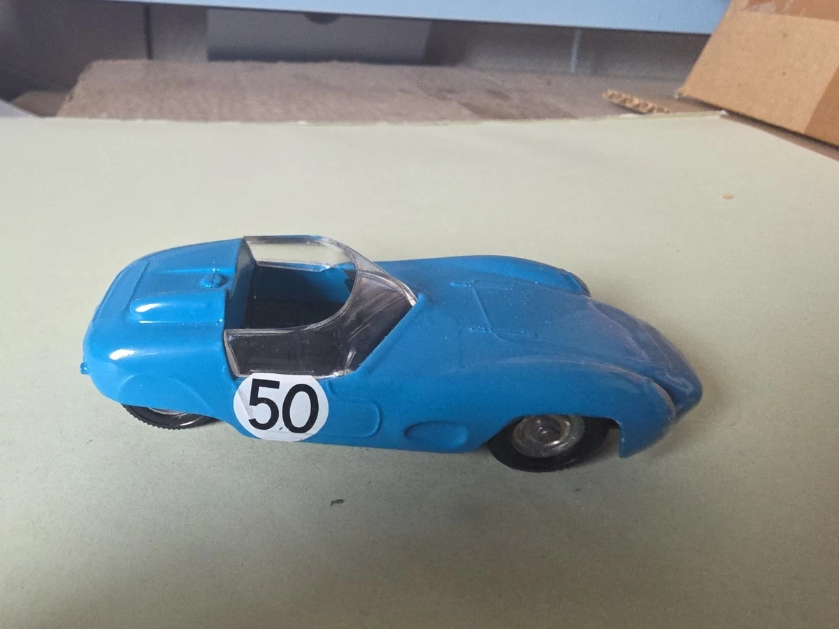 Starter N7 Provence Moulage 1/43 - Panhard Dyna X Berline 1951 Bleue