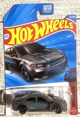 2026 Hot Wheels #134 20 Dodge Charger Hellcat GRAY