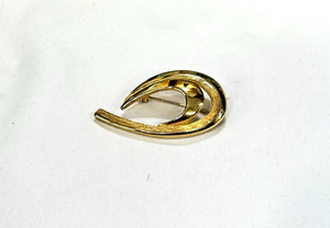 Christian Dior Brooch | eBay