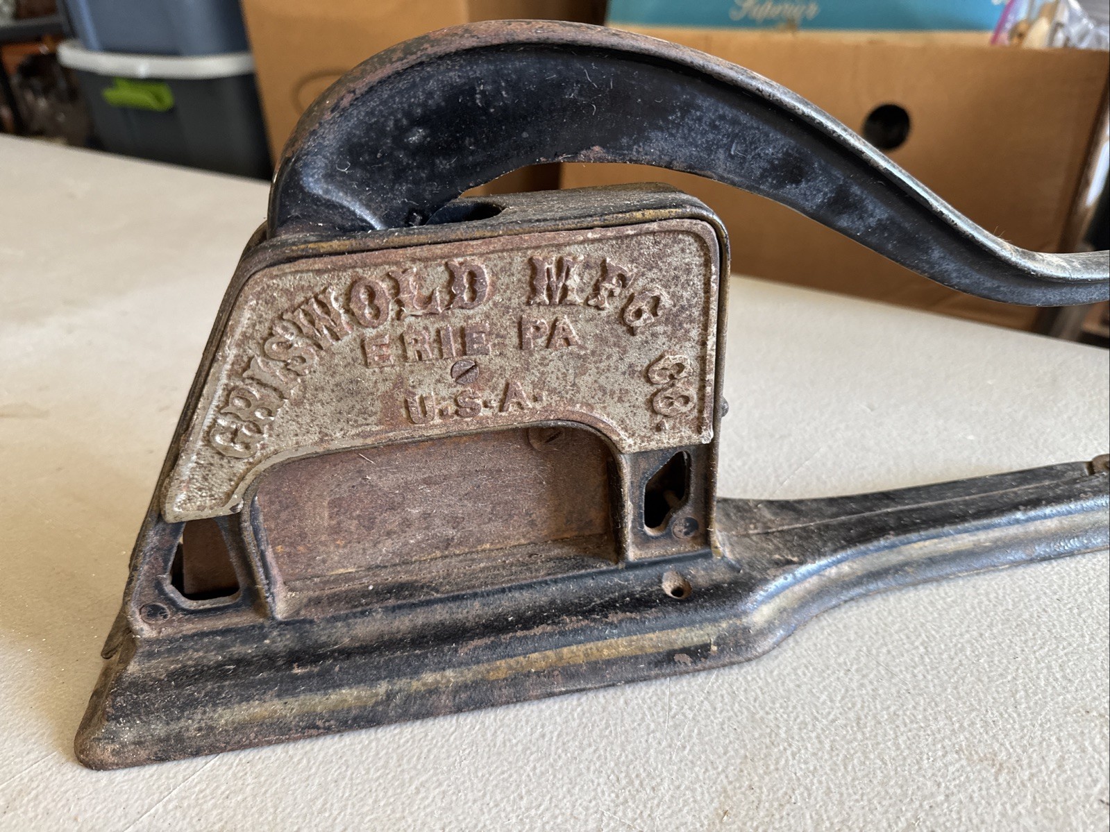 Vintage Antique Cast Iron Metal Hand Crank Tobacco Cigar Cutter Griswold Erie PA