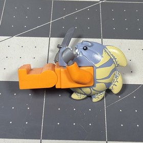 LEGO Space Police Minifigure Lot: Alien Jawson (sp113) & Officer 15 (sp119) 5983