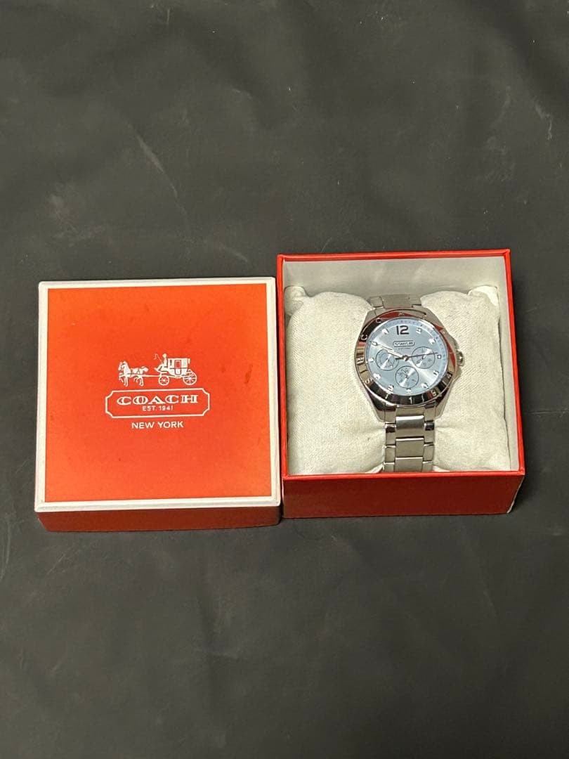 Coach Watch Rare, Battery-Replaceable, Adjustable… - image 3