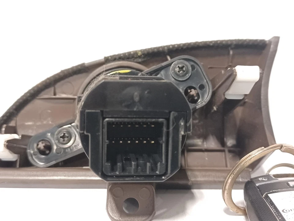 Interruptor de encendido usado se adapta a: Kia Sorento 2015 encendido sin llave llave llave Smart Key tablero montaje Foto 2 de 4