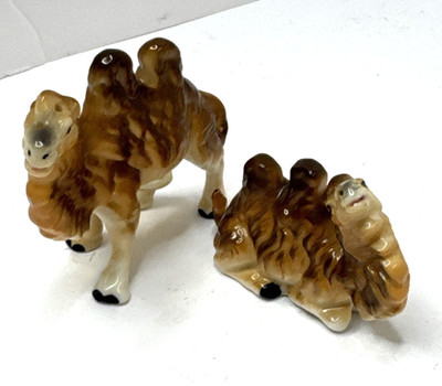 Vintage Camel Bone China Salt & Pepper Set Japan SP34