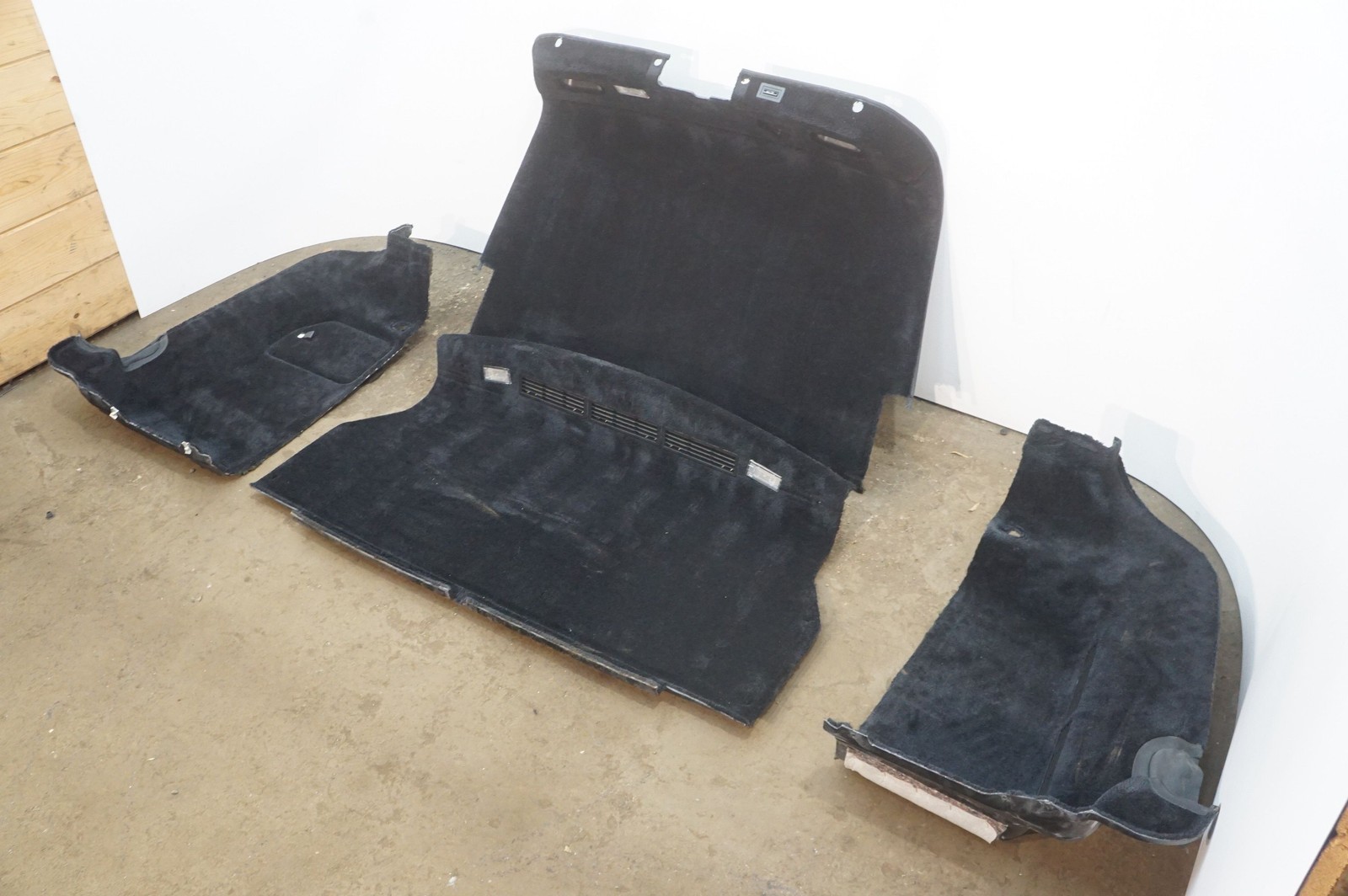 Set Rear Trunk Deck Interior Carpet Trim Panel Black Rolls Royce Phantom Vii 06