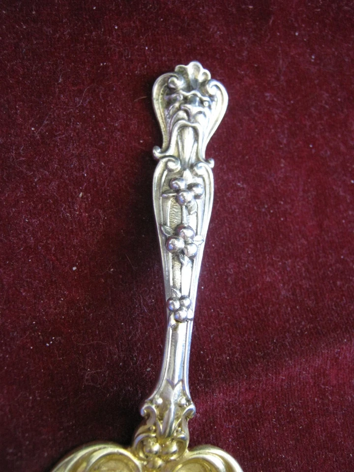 Máscara de león gárgola perforada GORHAM H46 ORO Vermeil Sterling H46 5 1/8" ¡LQQK! Foto 2 de 4