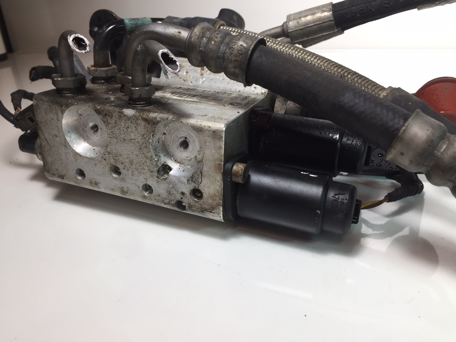 06 BMW 750i Dynamic Hydraulic Suspension Pump OEM VB675870408 for 