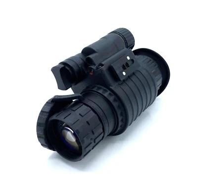 NightSpotter WOLF 14 Monokular Nightvision + Taktisches Zubehör, IIT Gen2+, NVG