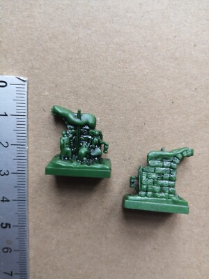 2 Figurines WORKERS Miniatures (environ 10mm) - Jeu Frostpunk M467, Occasion