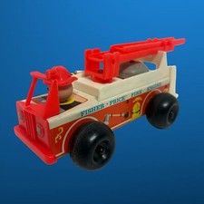 Vintage 1968 Fisher Price Little People Fire Engine 720 Complete And Working