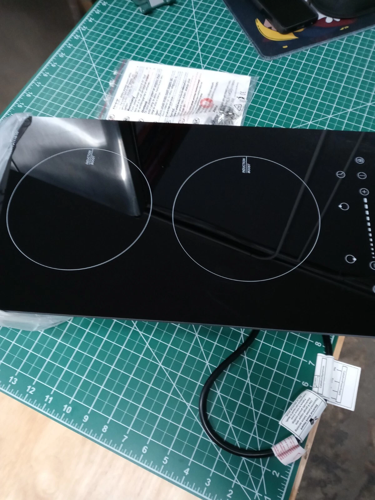 Thermomate IHTB302 - 22" Built-In Induction Stove Top, 240V, with 2/12" Burners