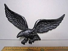 EAGLE 318 vintage In Flight aluminum wall plaque 8.5" wingspan black metal cast