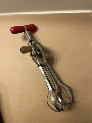 Vtg Red Handled Hand Mixer Egg Beater Baking Kitchen Collectibles USA